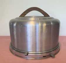Vintage 1950's Mirro Aluminum Locking Cake Carrier Holder Wood Handle MCM