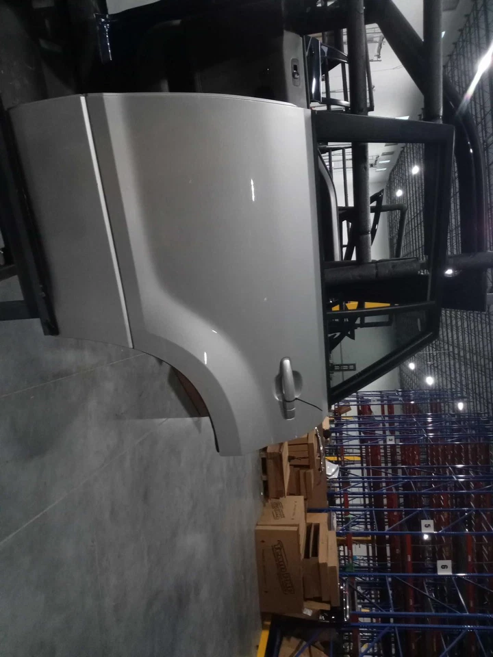 Conjunto de puerta trasera izquierda usado lado trasero se adapta a: 2012 Suzuki Vitara eléctrico Grand con Foto 2 de 4