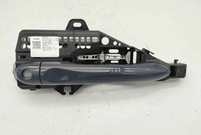 806077201R Griffstütze ext. Vordertür Links RENAULT CAPTUR dCi 8V (66Kw) Suv