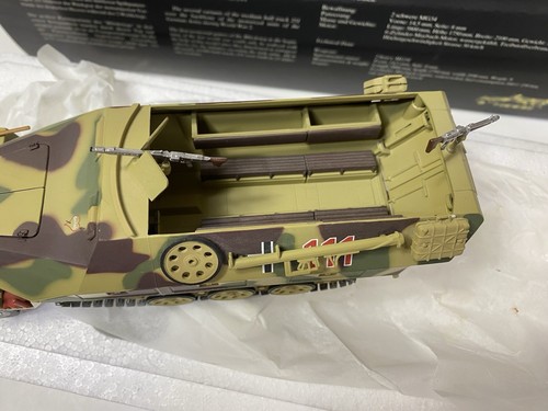 Minichamps 1:35 German Sd.Kfz. 251/1 Hanomag, GD, E Front 1944, No. 350011270 - Picture 6 of 24