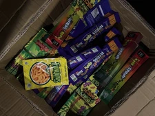 100pc Mylar Bags 3.5 Gram Sealable, Smell-Proof Food Storage Random Cut Design