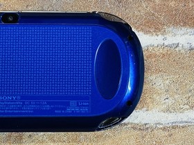 SONY PS Vita PCH-1000 Sapphire Blue ZA04 Playstation Charger 8GB Tested EX DDP