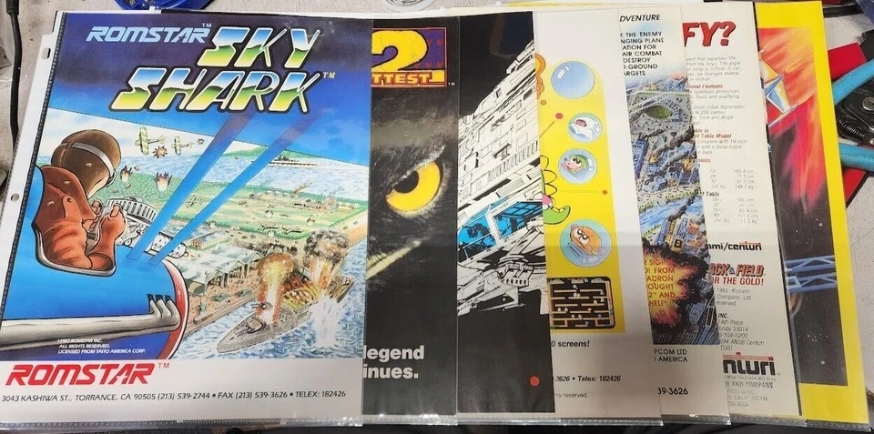 Lote de 7 carteles cómics de volantes arcade antiguos/de colección Foto 2 de 2