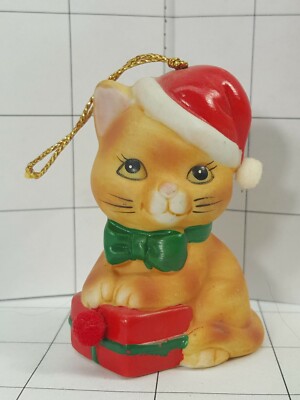 Christmas Figure Collector Bell Cat with Green Bow Tie    #331