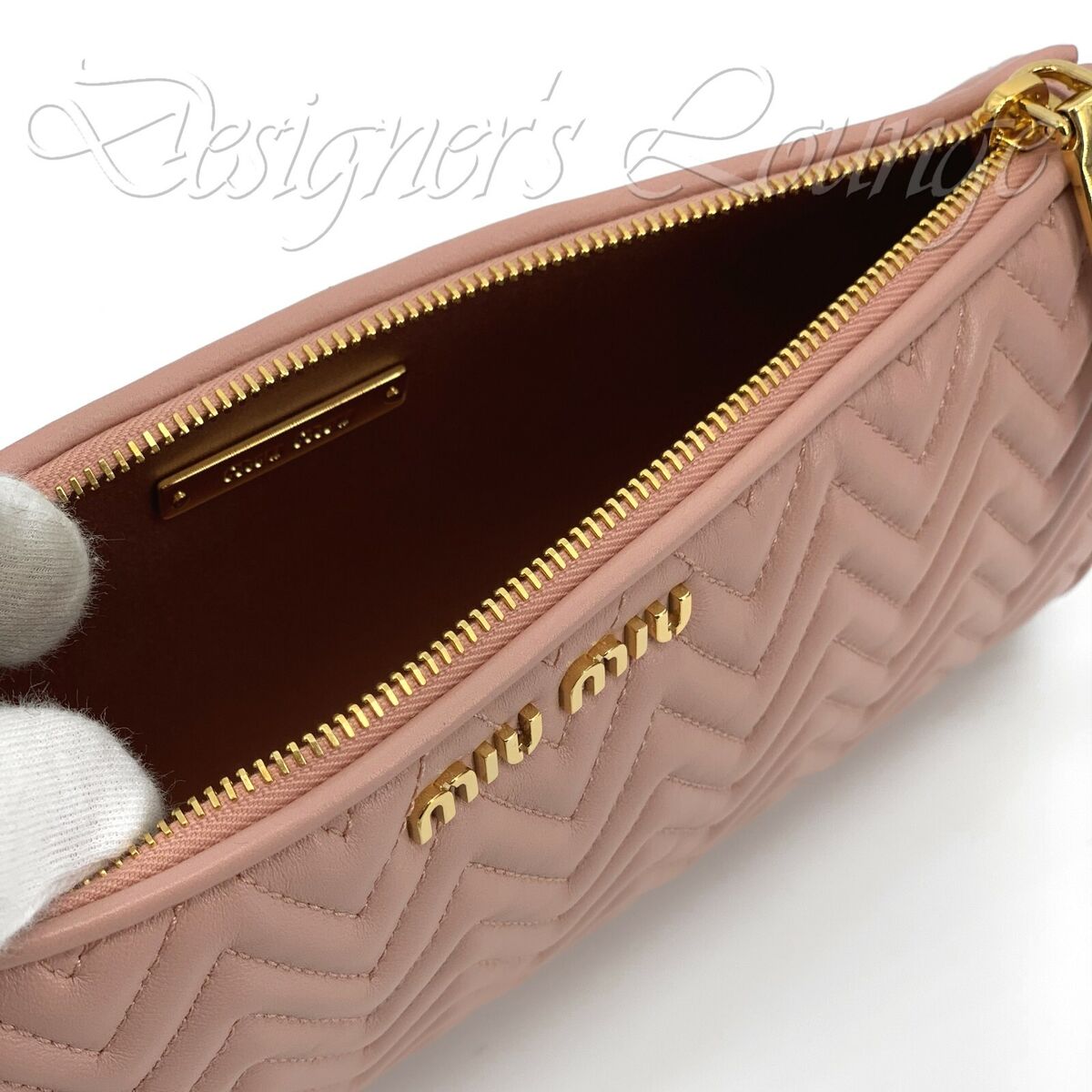 NEW MIU MIU Matelasse Orchidea Leather Zip Pouch Clutch NEW MIU MIU Matelasse Orchidea Leather Zip Pouch Clutch