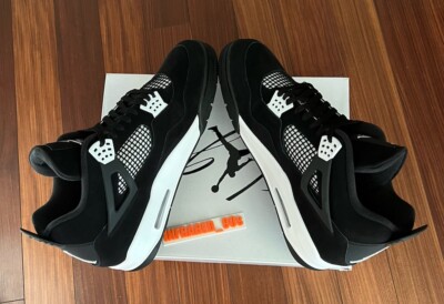 NEW Nike Air Jordan 4 White Thunder Men's Size 15 Black NEW Nike Air Jordan 4 White Thunder Men's Size 15 Black