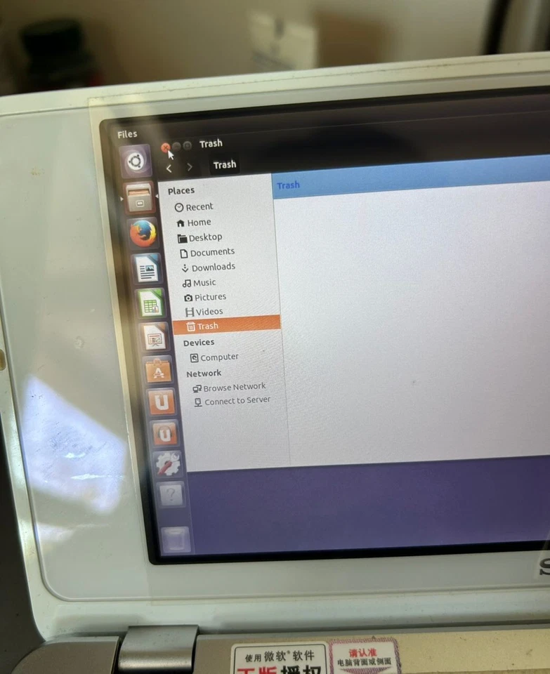 Sony Vaio VGN-P27H Laptop with original charger - Image 3 of 4