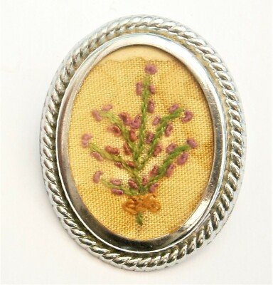 A529:) Vintage Brosche Anstecknadel bestickt Stickerei meliert Blume genäht