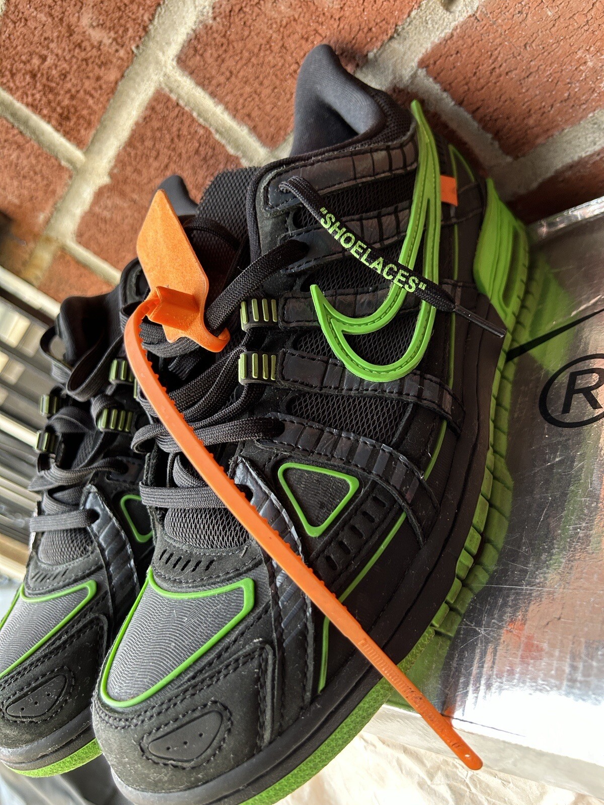 OFF WHITE X NIKE Nike Off White x Air gomma verde scuro a strisce taglia 9 5 CU6015 001