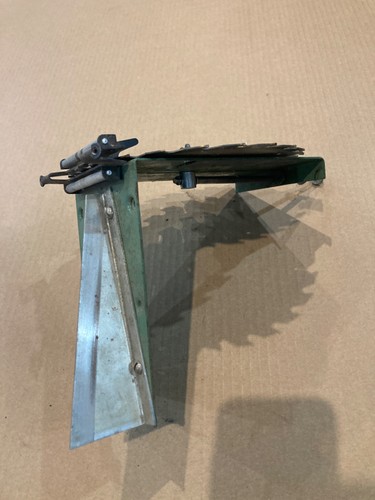 A. D. McBurney Model #11 Attachment, for sharpening circular saw blades. - Picture 5 of 14