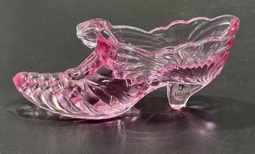 Vintage Fenton Art Glass Cranberry Glass Draped Cat Head Shoe Stamped & Label.