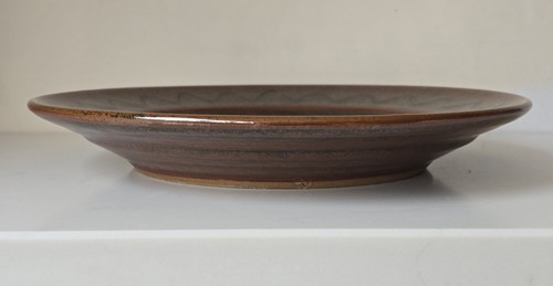 Ray Finch Winchcombe Pottery Charger Plate Fish Decoration - 30.5cm Diameter - Picture 7 of 9