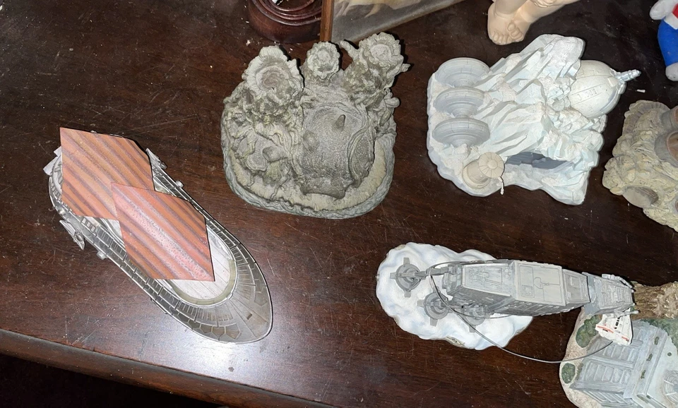 LOTE RARO (8) Star Wars Hawthorn GALATIC Village 👀👀 Foto 4 de 4