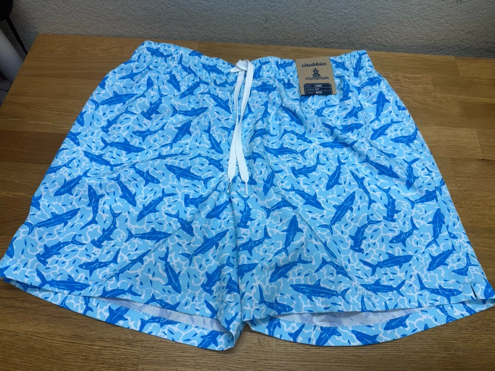 Chubbies Swim Trunks w/Liner The Shark Sides 5.5" Inseam Mens L Large NWT