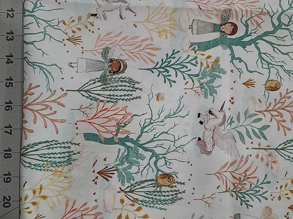 Tela de algodón Windham Forest Fairies caprichosas unicornios cisnes 1 yarda Foto 2 de 4
