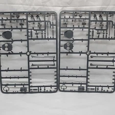 (2) The Plastic Company Sherman M4 A2 Sprue Bits And Pieces 1/72 Scale