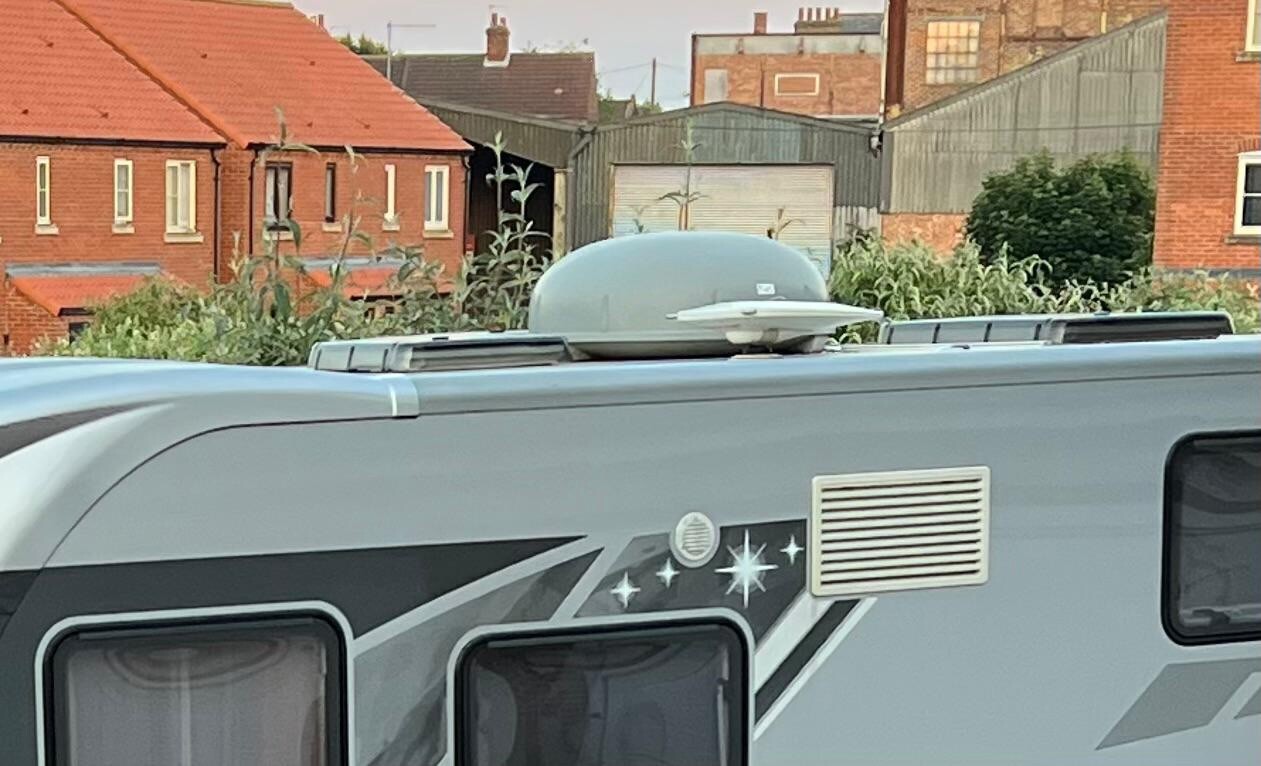 TracVision R4SL Satellite Dome motorhome caravan eBay