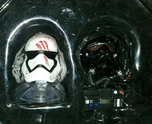 Hasbro Star Wars Black Series Titanium E7 Finn Fn2187 and FO T Diecast Helmets for sale online