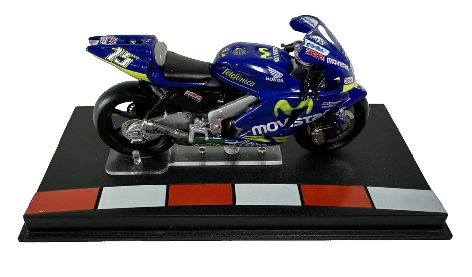 MODELLINO MOTO DIECAST HONDA RC 211V SETE GIBERNAU 2005 1/24 - Immagine 4 di 4