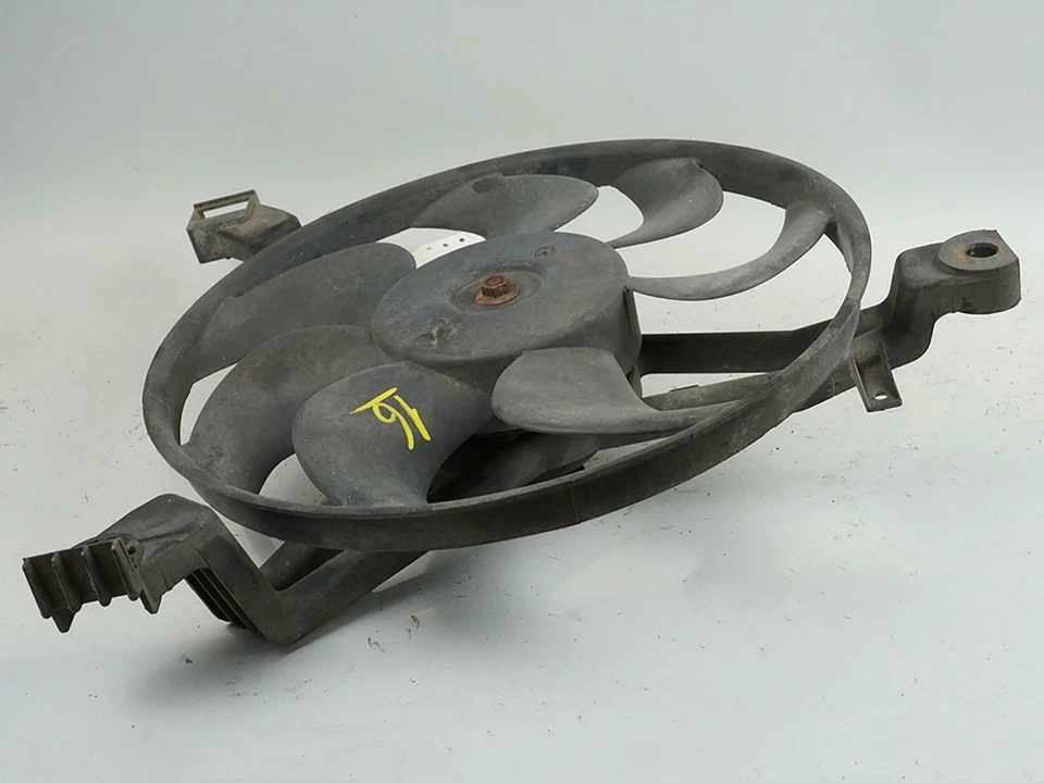 1995 - 1997 Chevrolet Monte Carlo Lumina 3.1 Electric Fan Cooling Motor Radiator - Image 4 of 4