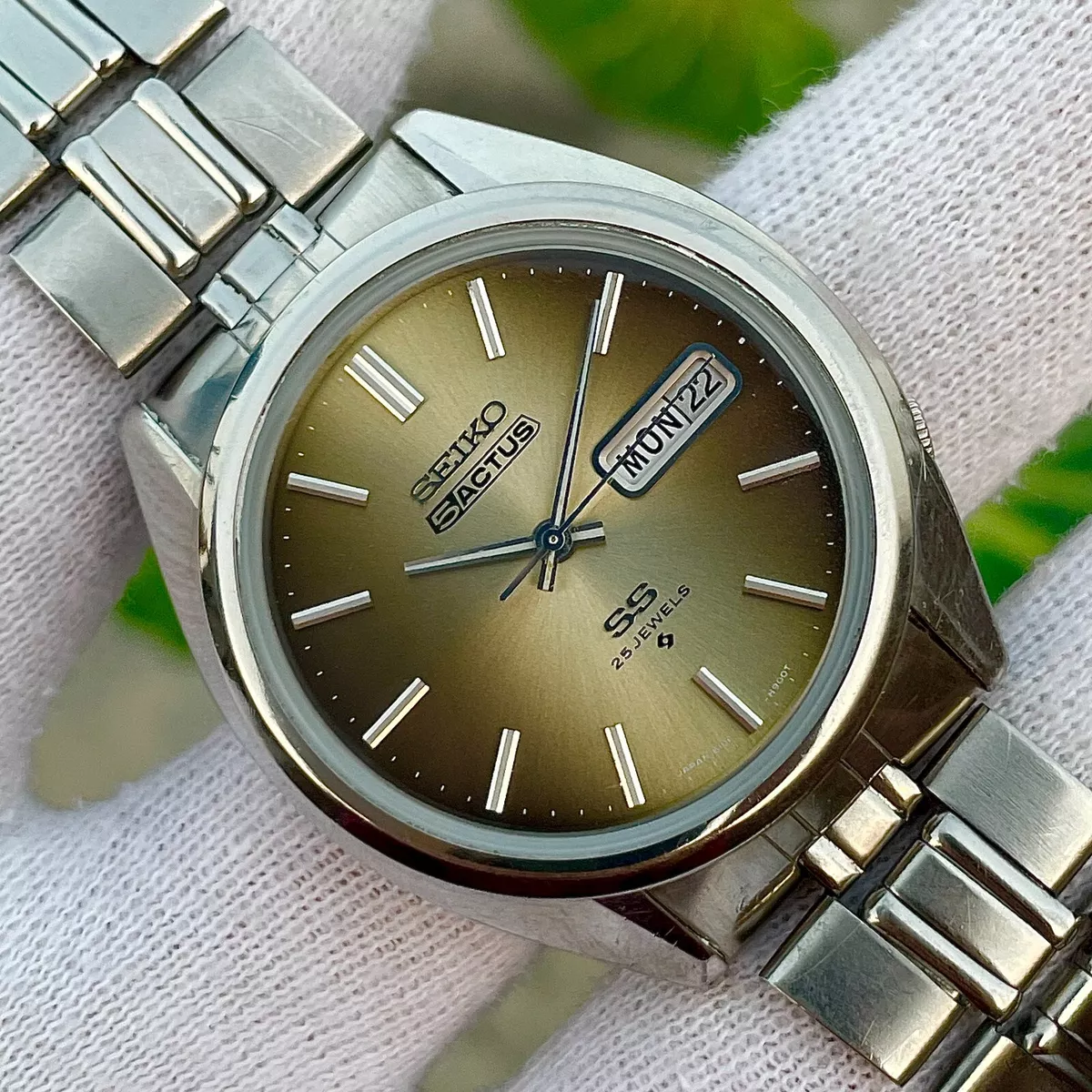 Vintage Seiko 5 Actus SS Sunburst Chocolate Dial Automatic Men's