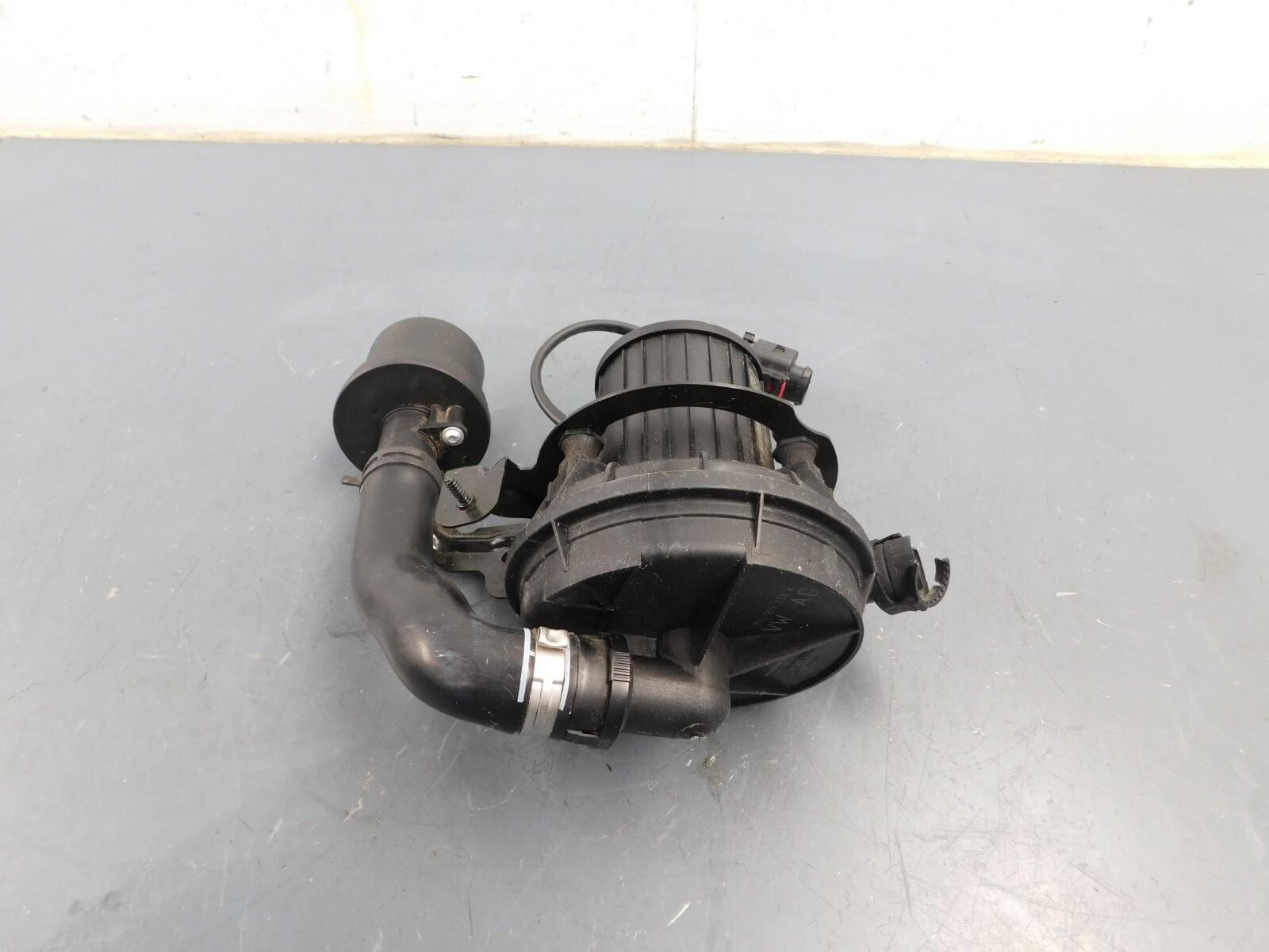2020 17 18 20 21 22 Audi R8 V10 Secondary Air Injection Pump Filter #1507 D4