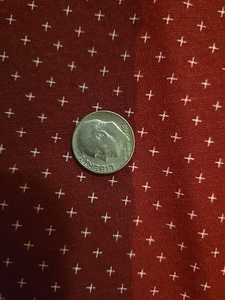 Vtg Ditzy Mini ‘x’ Or ‘+’ Print Red Fabric Holiday Cotton Country 3 Yds X 44" - Image 2 of 3