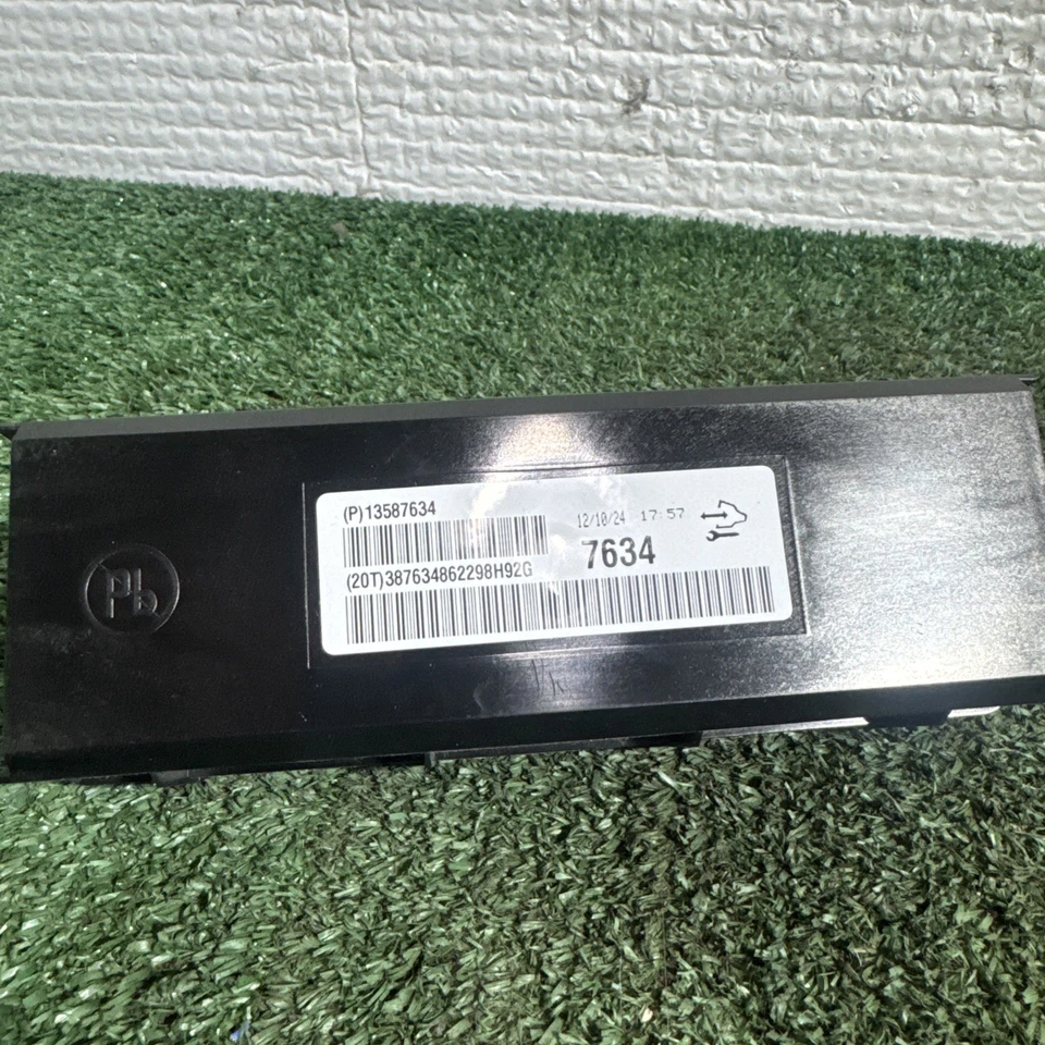 Chevrolet Cruze 2013-2015 sedán unidad de módulo de control de temperatura de aire acondicionado OEM* Foto 2 de 4