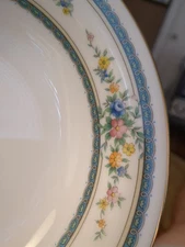 Noritake Fine China AMENITY 5pc Place Setting - 3 Diff Szed Plates, Cup & Saucer