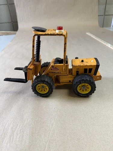 Vintage Tonka Forklift Pressed Steel Toy Construction Truck Yellow Vehicle Model