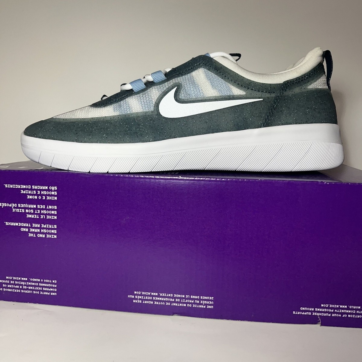 NEW DEADSTOCK SZ 9 SB Nyjah Free 2 Introducing: The Nike SB Nyjah Free 2 | Flatspot main image 2