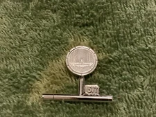 1 25 scale model parts 1957 Ford Fairlane 500 Custom Air Cleaner No Box