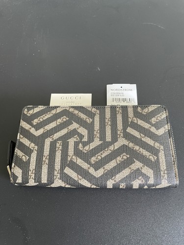 NEW!! $690 Gucci Caleido Supreme