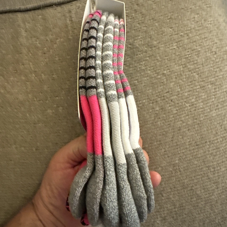 Puma Rosa-Blanco-Gris 360 Agarre Luz Compresión Corte Lo Paquete de 3 9-11 Foto 3 de 3