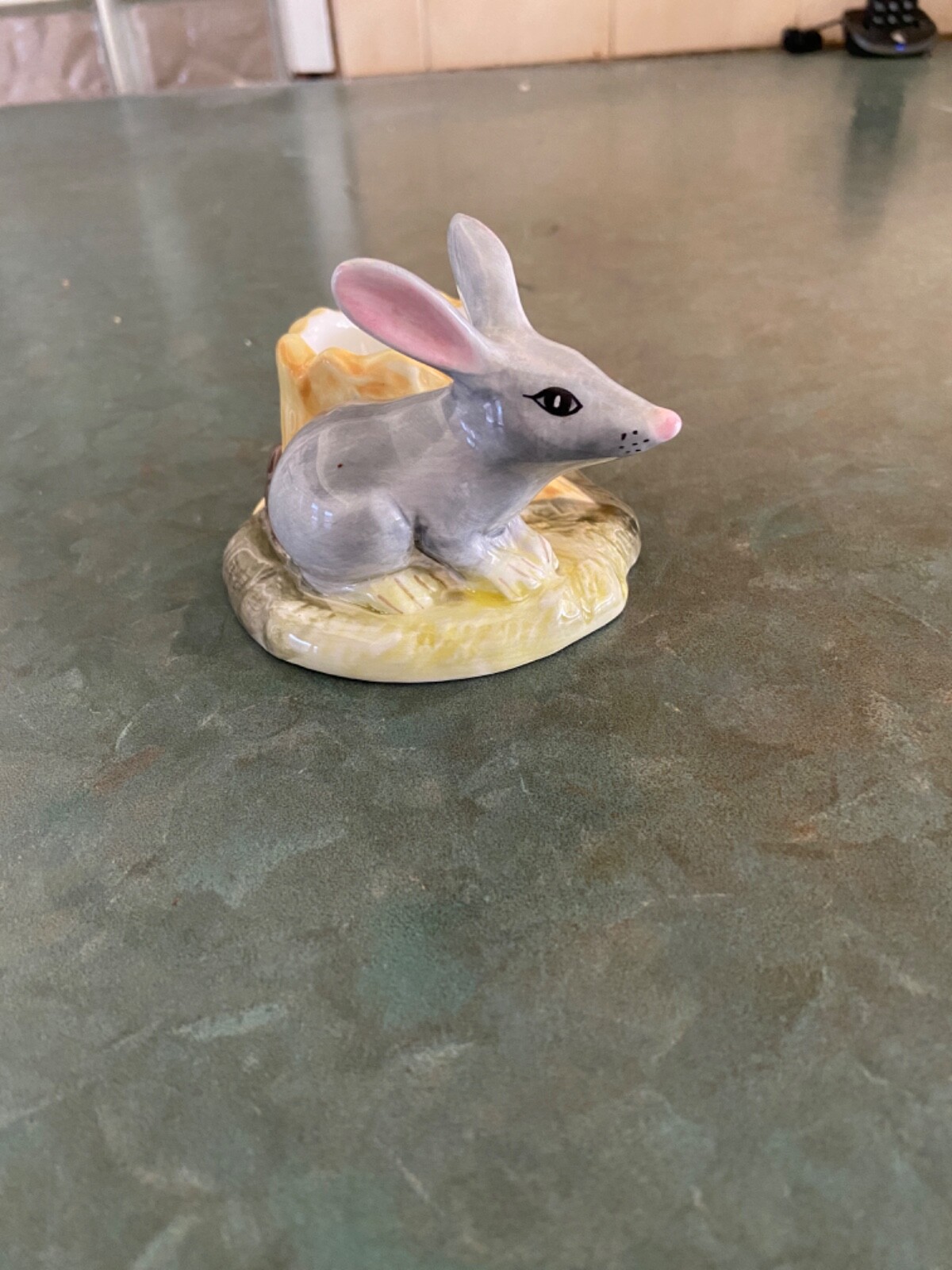 Picture 2 of 5