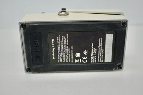 Boss (DD-3) Digital Delay Guitar Effect Pedal - Picture 4 of 4