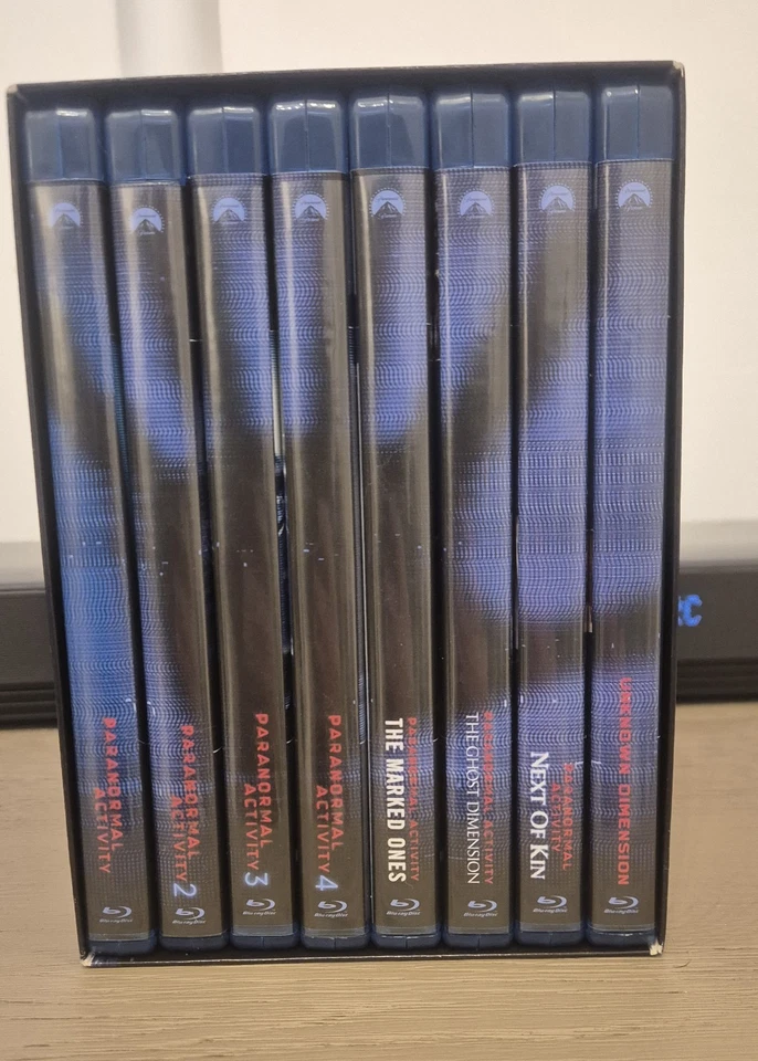 PARANORMAL ACTIVITY: ULTIMATE CHILLS COLLECTION ( - Region B Blu Ray - Image 3 of 3