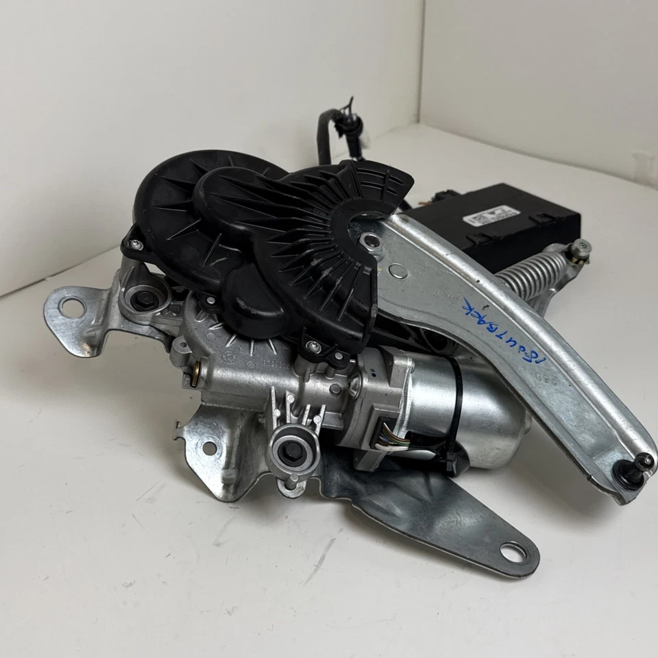 Subaru Outback 2018 puerta levadiza puerta trasera maletero motor OEM Foto 2 de 4