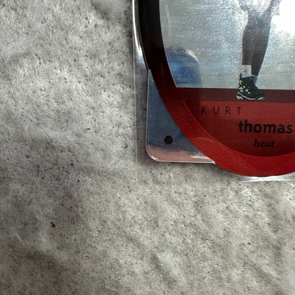 Tarjeta de baloncesto troquelada SPx 1996 Kurt Thomas #22 Miami Heat Foto 2 de 4