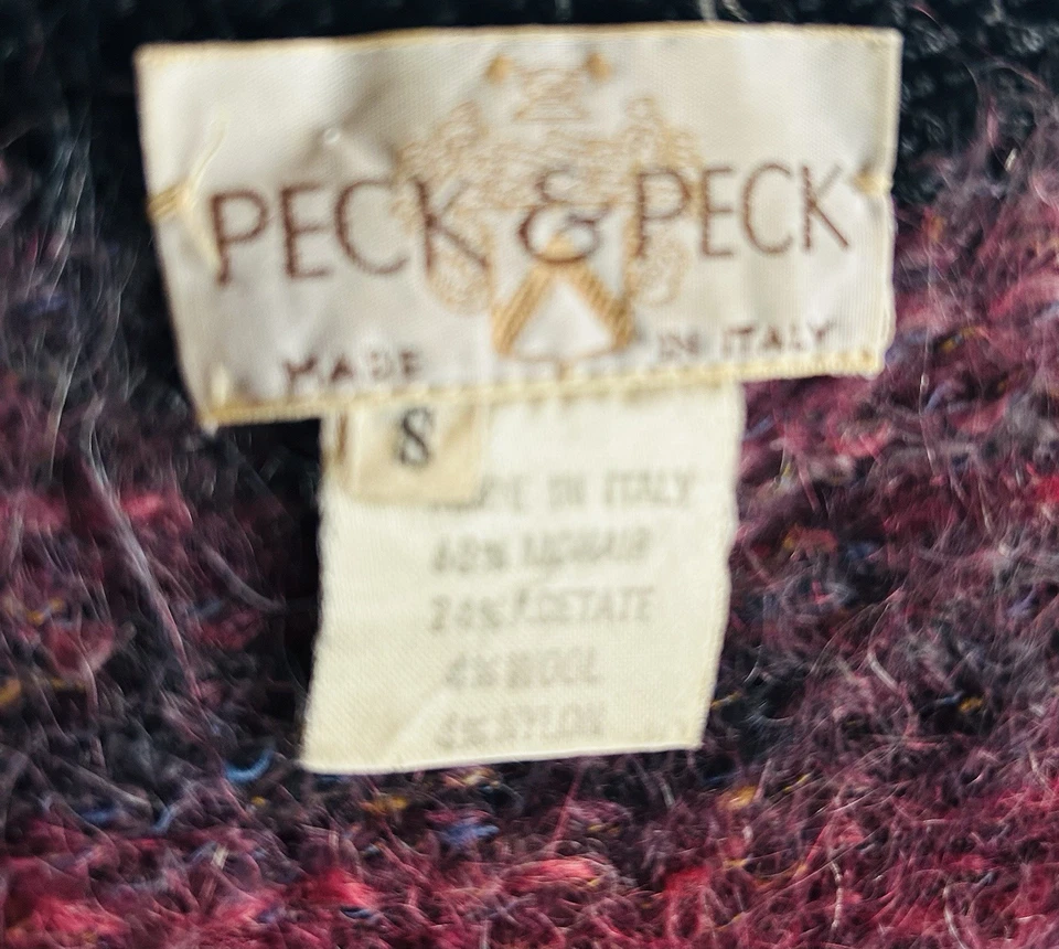 Delicioso Cárdigan Mohair Borgoña Peck & Peck Pre-Loved con Borde de Cinta Negra, Talla S Foto 3 de 4