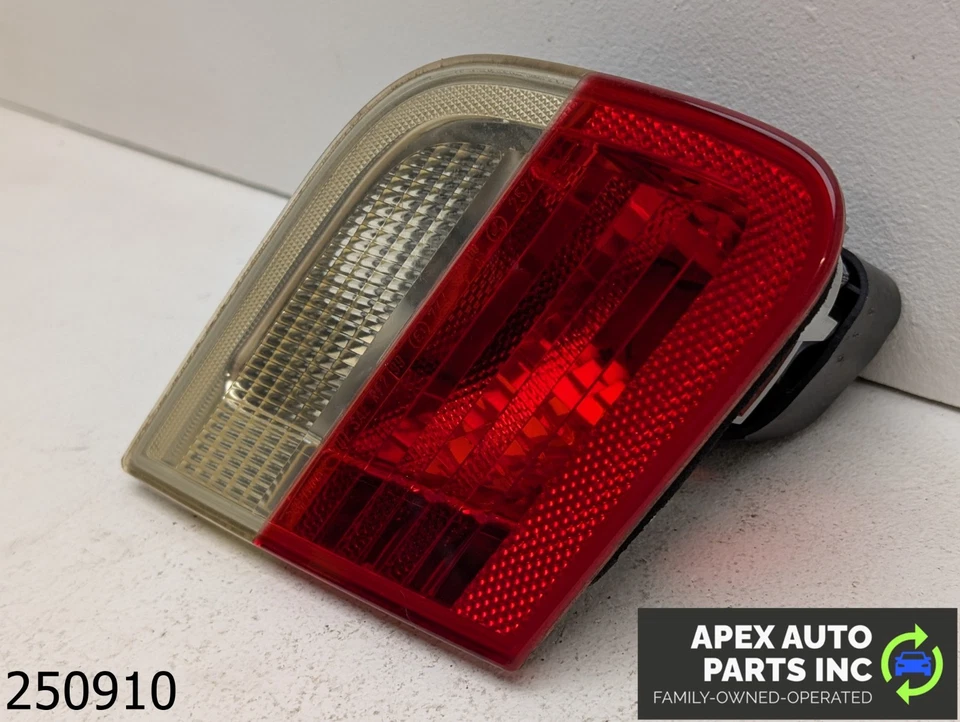 OEM 1999-2001 BMW 328Ci 2.8L Rear Trunk Lid Left Driver Side Inner Tail Light - Image 2 of 4
