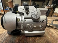 Minolta DiMAGE 7 Digital SLR Camera 5.2MP 7x Optical Zoom AE/FE Lock Silver