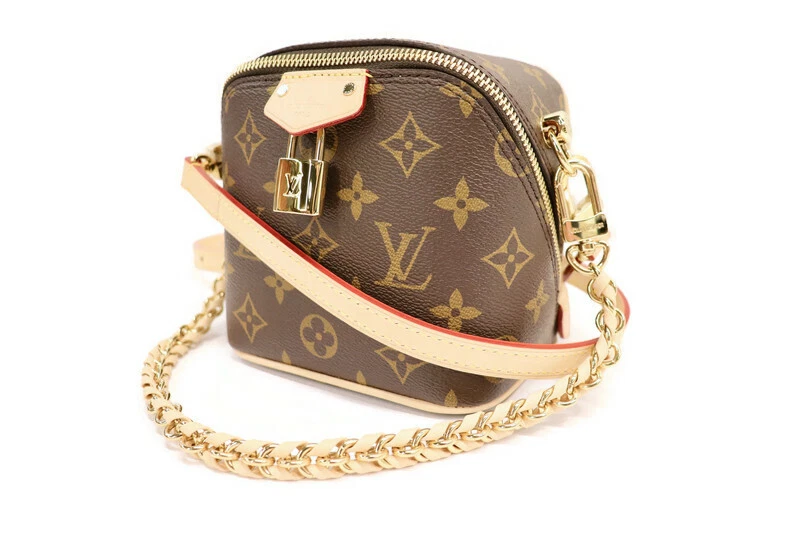 LOUIS VUITTON - JUST IN CASE (M47096) Monogram Canvas FM Shoulder 