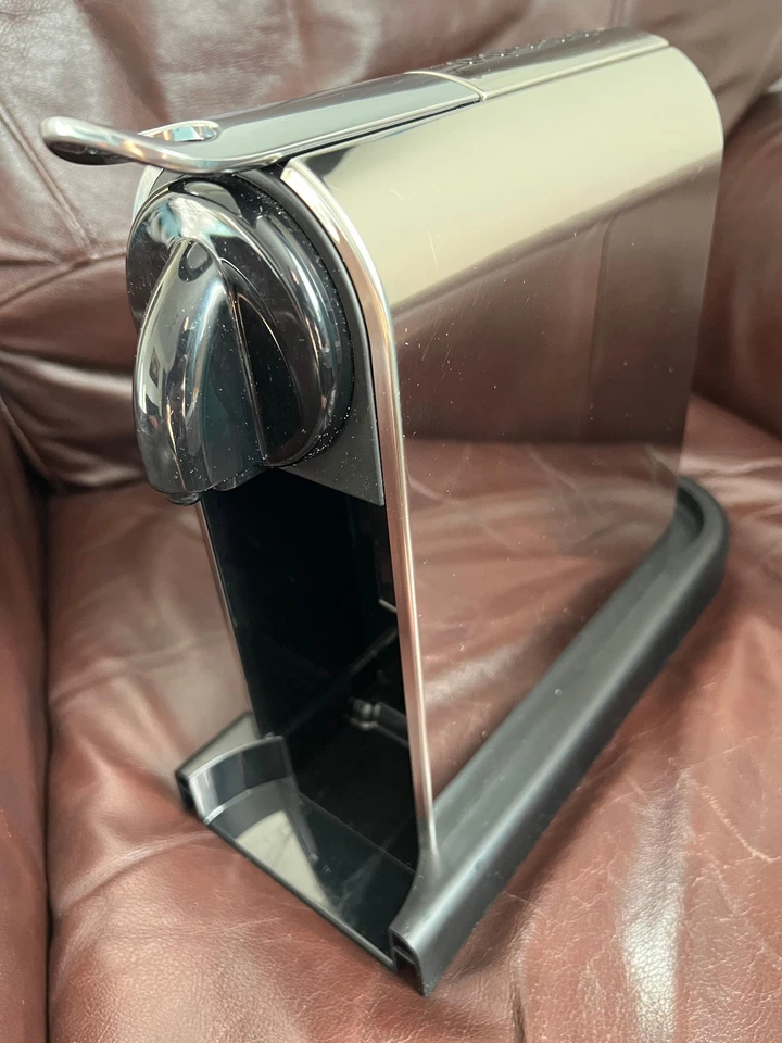 Nespresso Citiz Platinum EN220.M Espresso Coffee Machine De'Longhi Missing Parts, photo 3 of 5