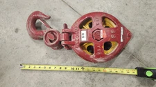 NEW Skookum S8 7-Ton 1/2"-5/8" Wire Rope 8" Cast Snatch Block Sheave Swivel Hook