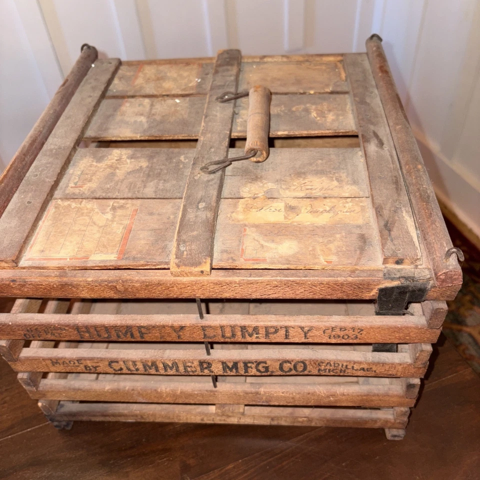 Antique c. 1903 Wooden Safety Egg Carrier Stamped "Humpty Dumpty" Michigan - Image 2 of 4