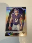 2024 PANINI PRIZM JJ McCARTHY SILVER HOLO PRIZM PHOTO VARIATION ROOKIE #13 RC