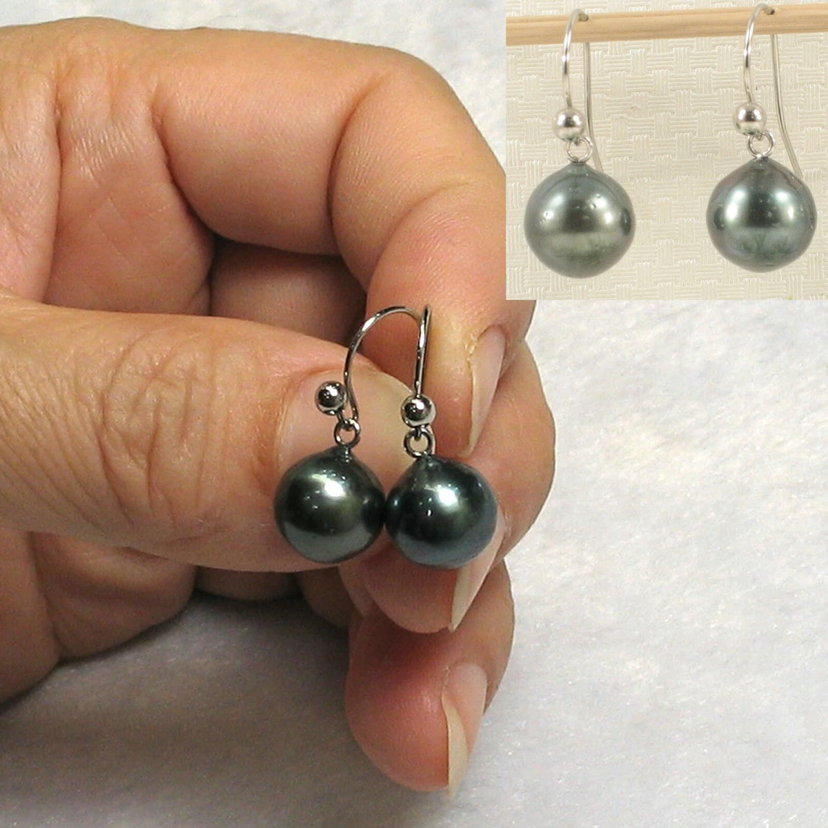 Vintage Simple Black Onyx Silver Post Earrings by Navajo Larry Sandoval,  Native American Jewelry