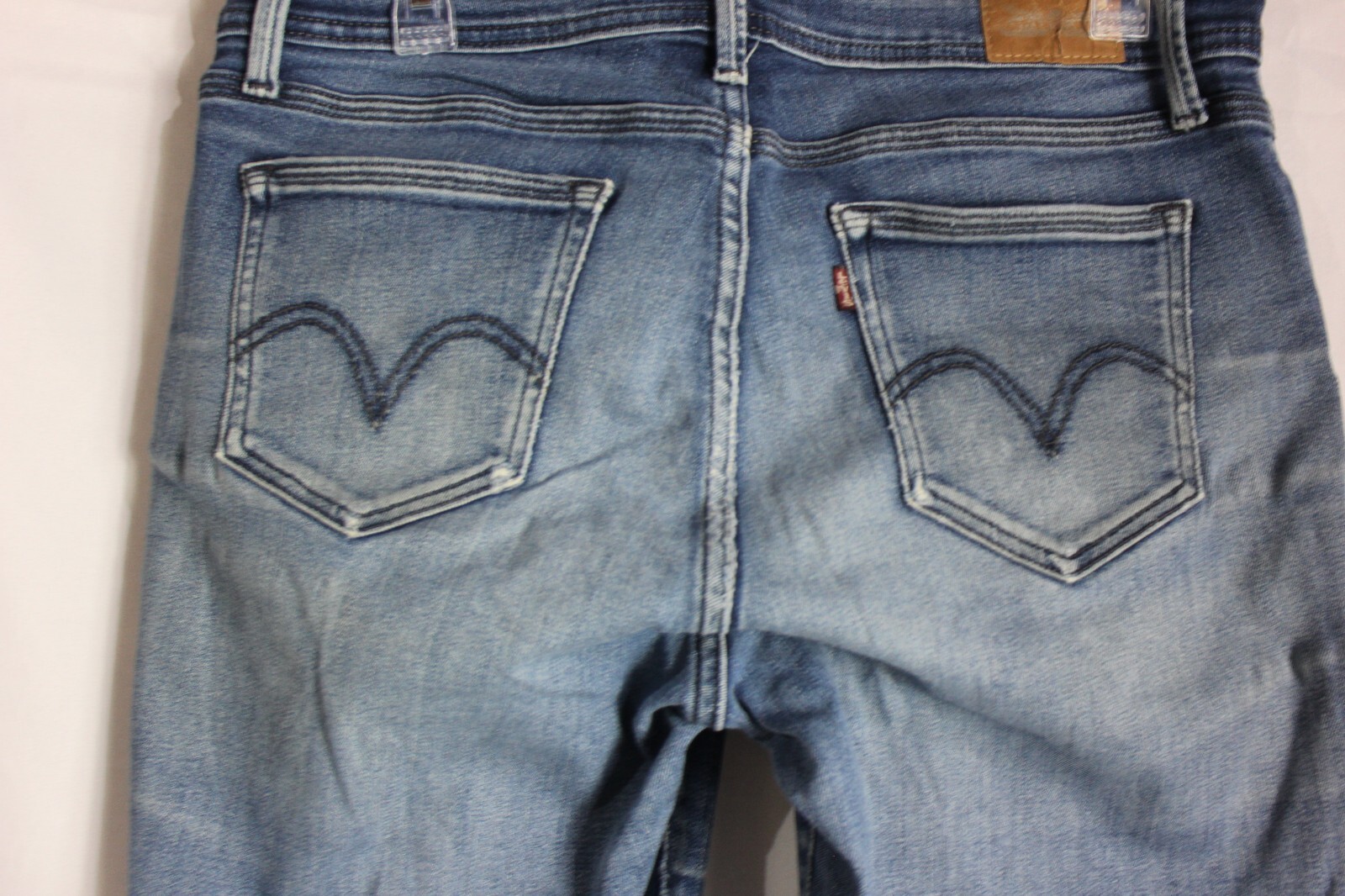 Levis Jeans Womens Sz  12M 31x32 Curvy Bootcut Blue Stretch 529 thumbnail 7