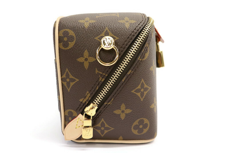 LOUIS VUITTON - JUST IN CASE (M47096) Monogram Canvas FM Shoulder 
